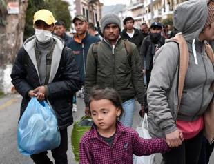 Turkey deploys 1,000 police at Greek border to stem push-back of migrants