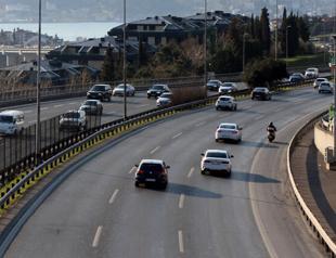 Car and pedestrian mobility drops significantly in Turkey