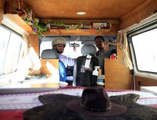 Two friends to visit Turkey’s 81 provinces with caravan