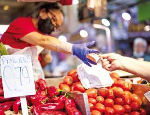 Don’t let inflation ‘genie’ out of the bottle: IMF economist