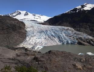 Half of world’s glaciers expected to vanish by 2100