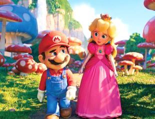 ‘Super Mario’ fights off ‘Evil Dead’ to stay on top