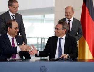 Intel, Germany sign agreement for $32.8 billion chip plant