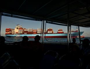 Maritime traffic surges in 2023, minister reports