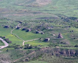 Russia agrees to remove some troops, border guards from Armenia