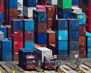 India downplays US sanctions threat over Iran port deal