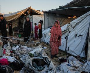 At least 50 killed in Israeli strikes on Gaza despite ceasefire