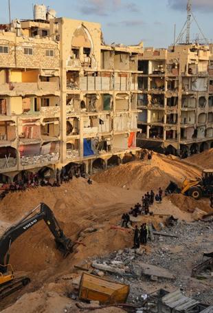 Israel insists it calls shots in Gaza despite truce
