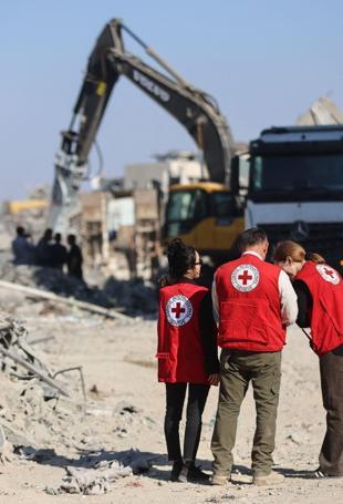 Hamas returns hostage body as Gaza ceasefire faces strain