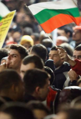 Thousands rally against shady Bulgarian budget