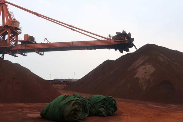 China’s 2018 iron ore imports fall 1 pct, first annual drop since 2010