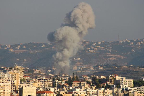 Sirens sound in Tel Aviv after fresh air strikes reported in Lebanon