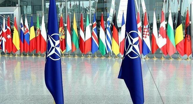 NATO temporarily suspends training activities in Iraq