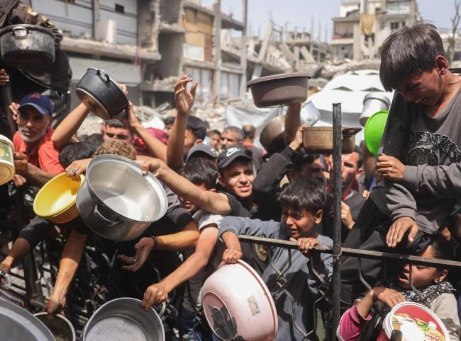 Israel says will allow limited amount of aid into Gaza