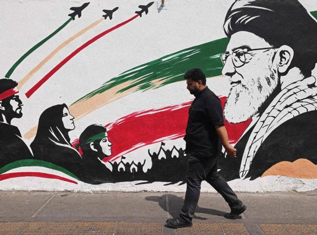 Trump vows to hit Iran hard as fighting resumes after month-long lull
