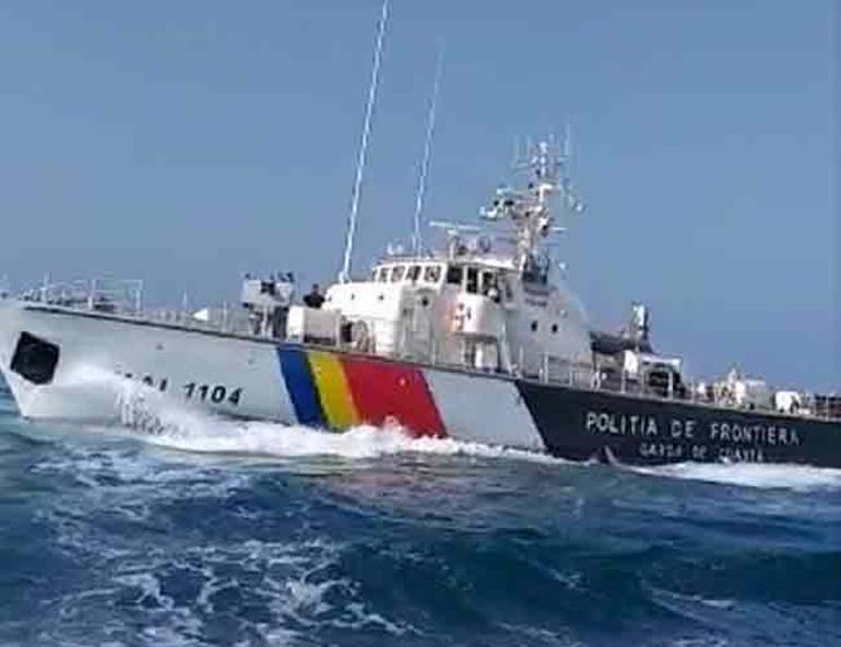 Romanian coast guards open fire on Turkish fishermen
