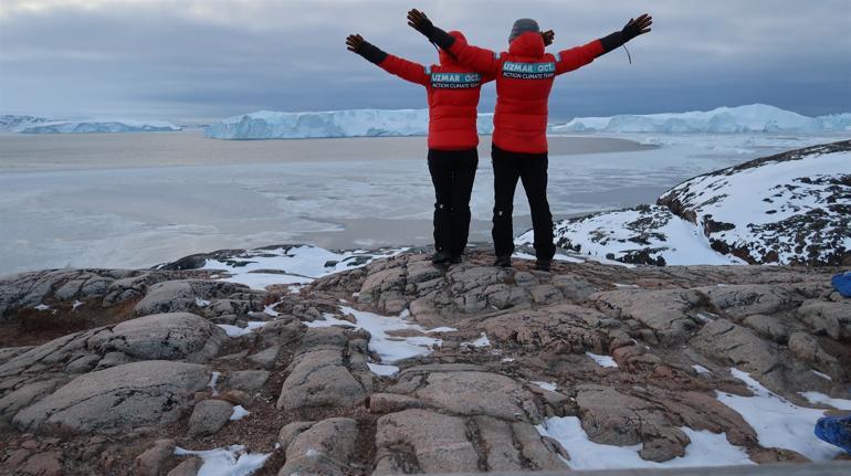 Turkish climate action team flies flag in Greenland
