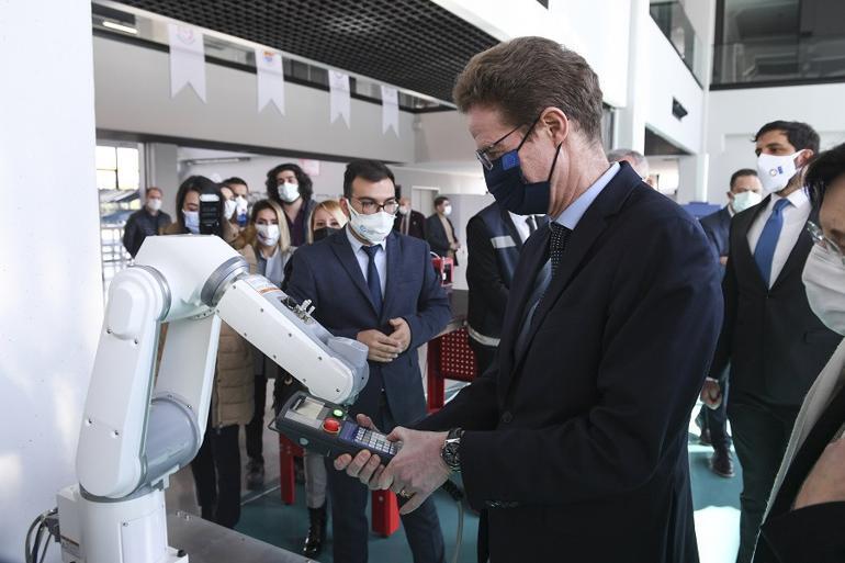 Innovation centers, model factories start operating to support structural transformation