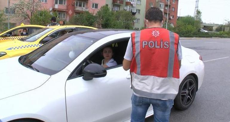 Son Dakika Haberleri Polis Durdurdu Kart Sahte Kt Polisin