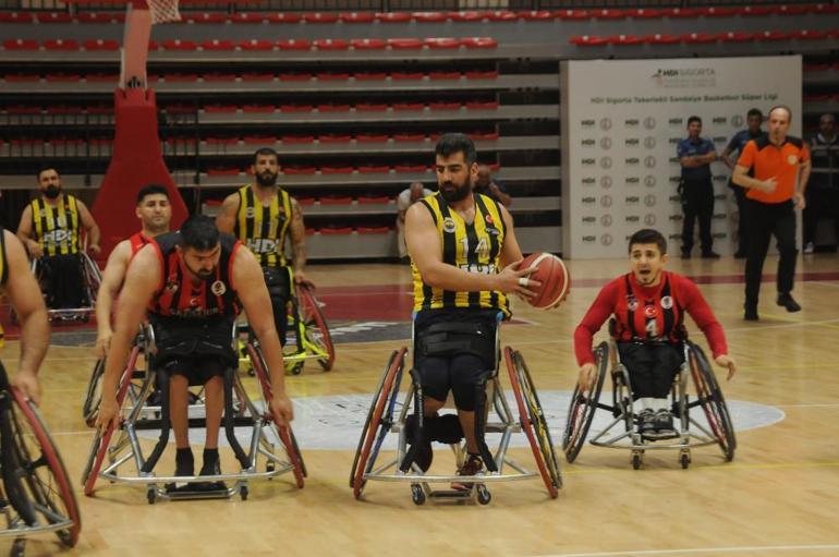 Tekerlekli Sandalye Basketbol Süper Ligi nde şampiyon Fenerbahçe Spor