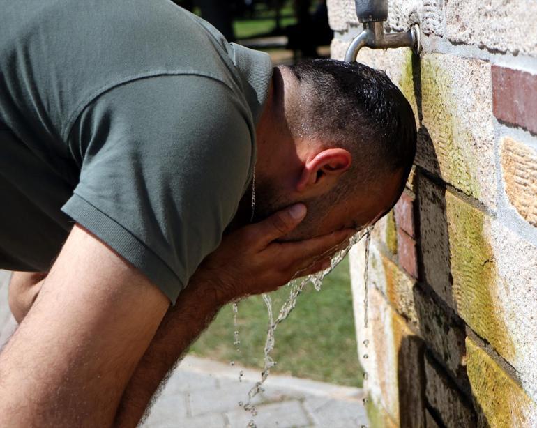 Adana Da Bunaltan S Cak Termometreler Dereceyi G Sterdi Son