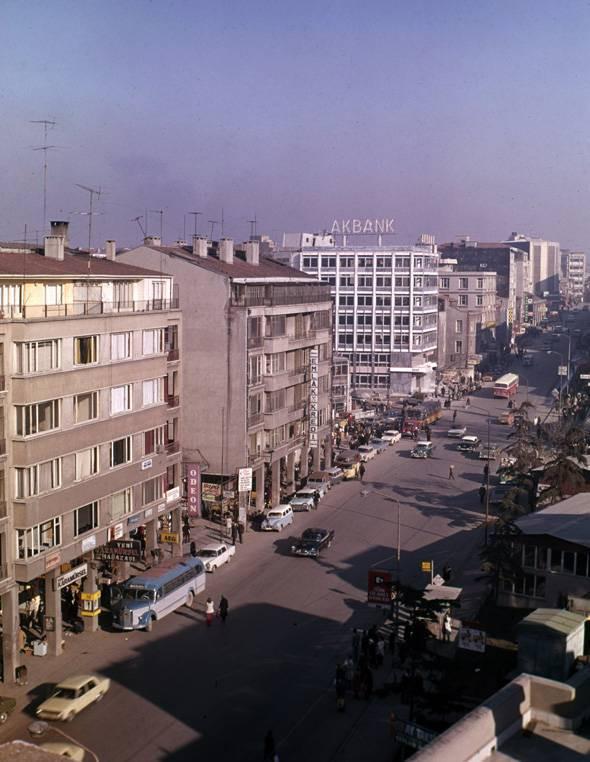 İnternette yoğun olarak paylaşılan eski dünya fotoğrafları - Teknoloji ...