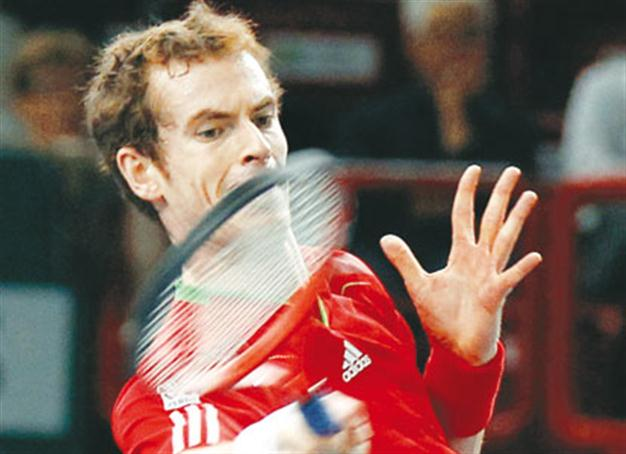 Murray hits the ground running at Paris Masters