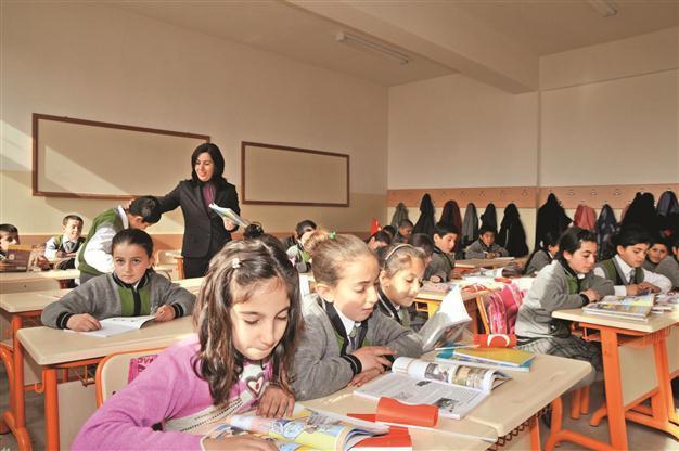 Elementary schools open in quake hit Van