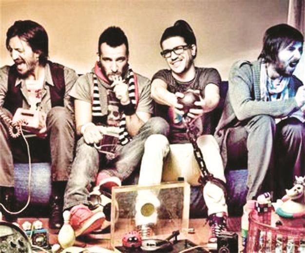 Electronic band live tonight