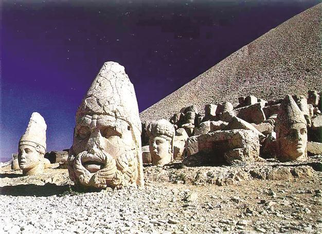 Provinces squabble over tourist facility in Nemrut