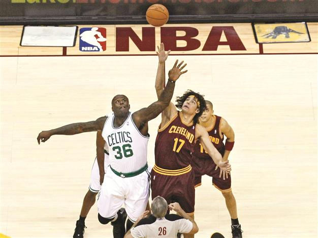 NBA teams eligible to host player workouts after the end of lockout