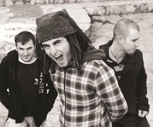 Rock band to promote new album