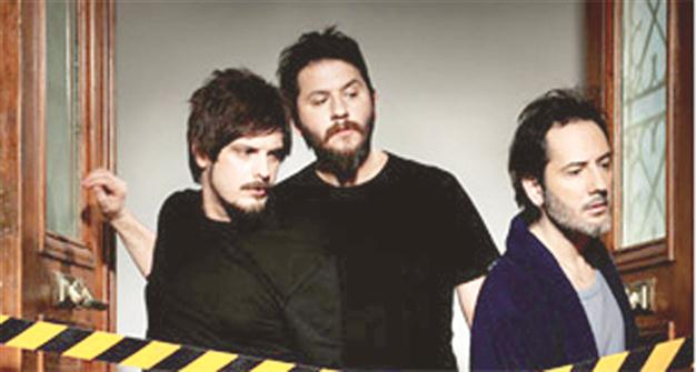 Rock band on ıstanbul stage