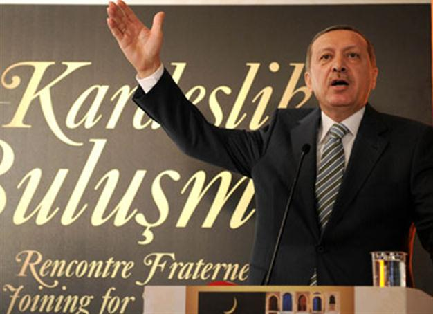 Turkish Prime Minister warns Assad his days are numbered