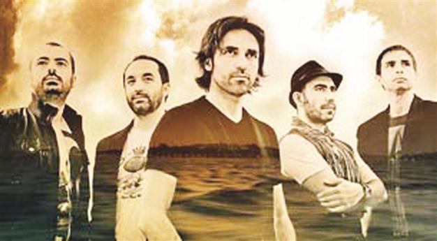 Rock band to give unplugged show