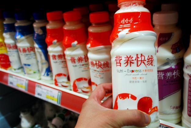China farmer gets death penalty for poisoning milk
