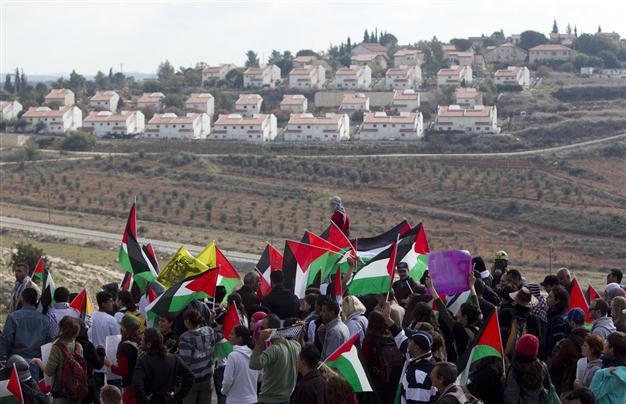 Israel unveils tenders for 1,028 new settlement units