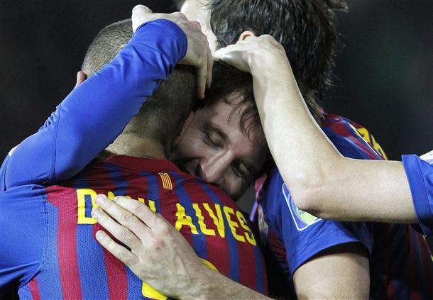 Barcelona outclasses Santos to win Club World Cup title