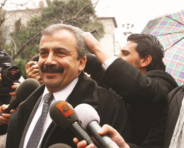 Deputy says skulls found accidentally