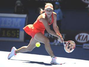 Federer gains chance for Nadal revenge