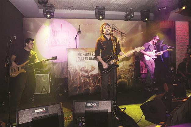 Rock ’n Dark competition starts