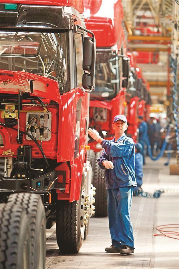 China supports local automobile makers