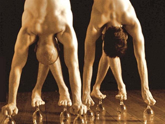 Dance performance at Salon İKSV