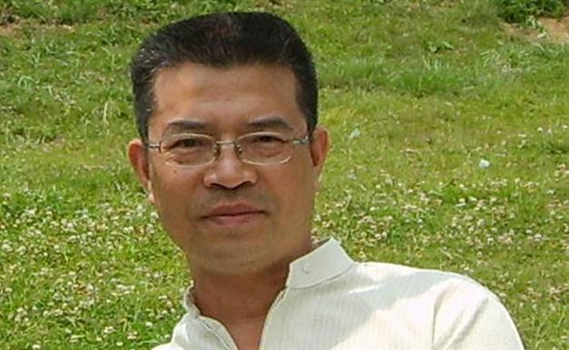 China jails dissident 10 years for subversive essays