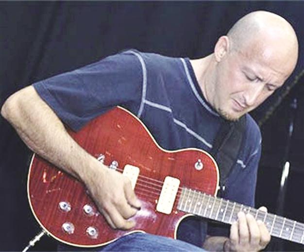 YAVUZ AKYAZICI QUARTET