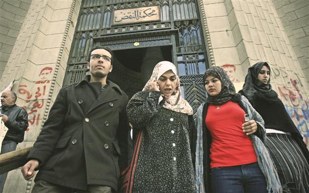 Egyptian critic of army rule beaten after Tantawi’s words