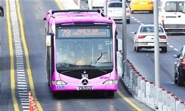 Conservative party recommends pink metrobus for Istanbul’s women