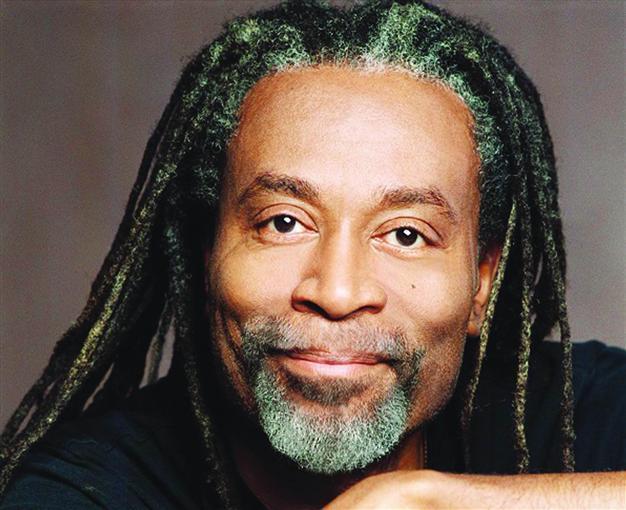 Bobby McFerrin sings Turkish songs on