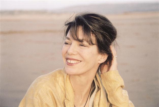 Jane Birkin on stage for last Istanbul performance