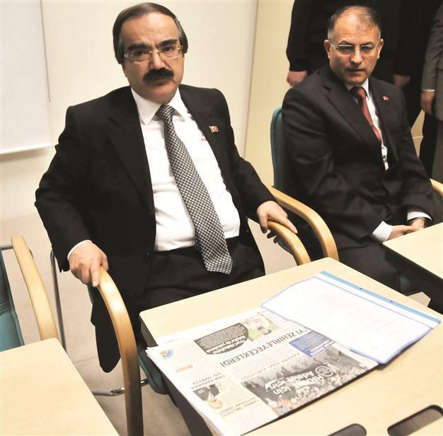 Six suspected al-Qaeda members in custody